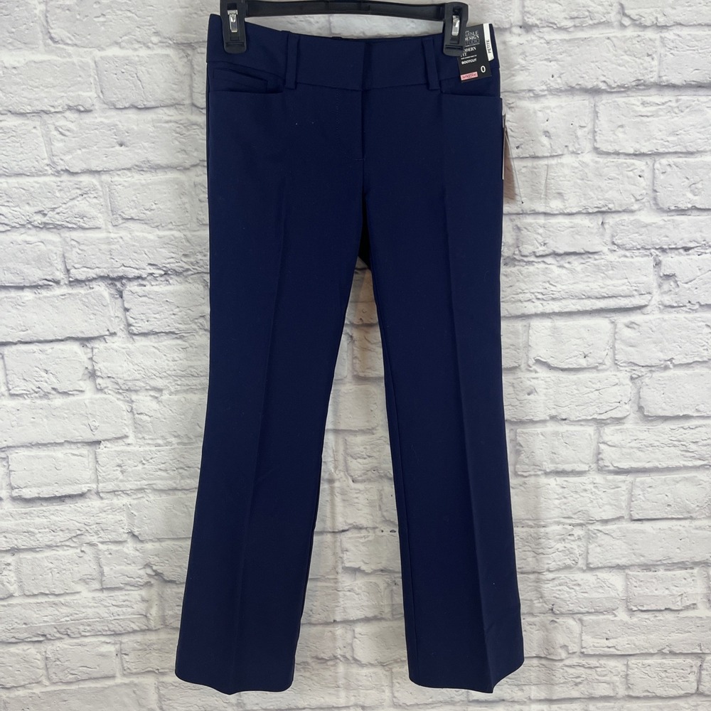 New York & Co. NWT Preppy Navy Modern Fit Boot Cut Dress Pants Size 0P